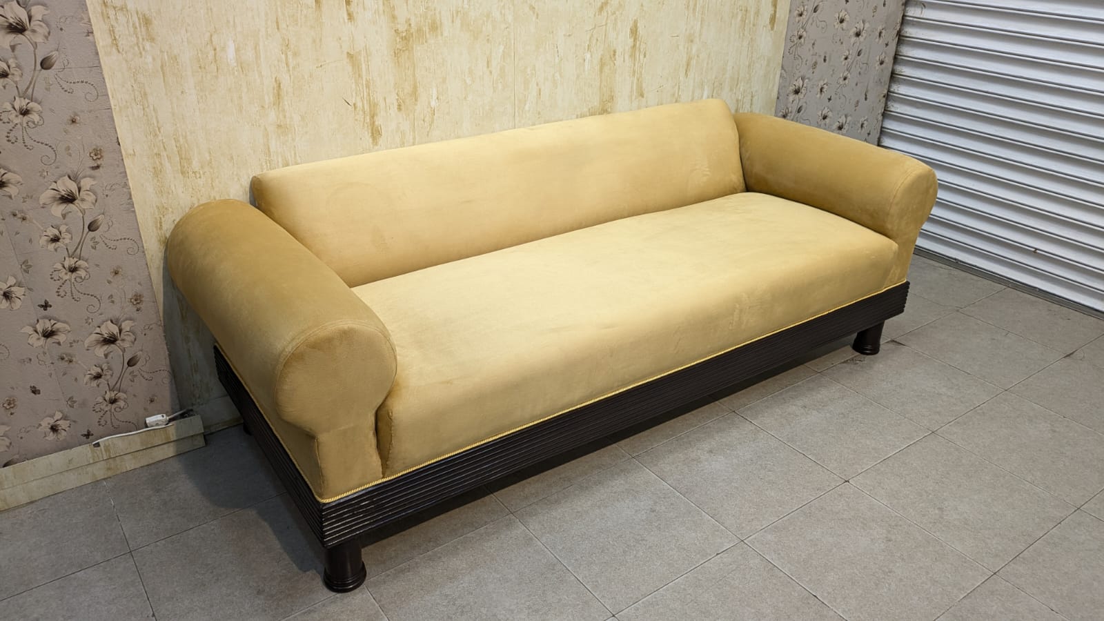 Kalamkaar Furniture – Premium 5 Seater Sofa Set