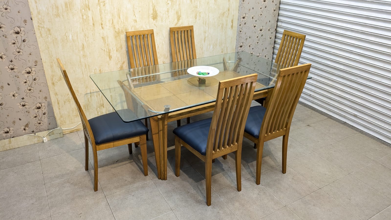 Imported 6 Seater Dining Table
