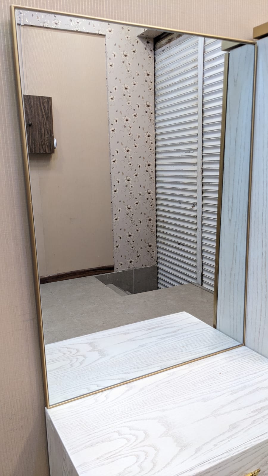 King Size Bedroom Set with Spring Mattress