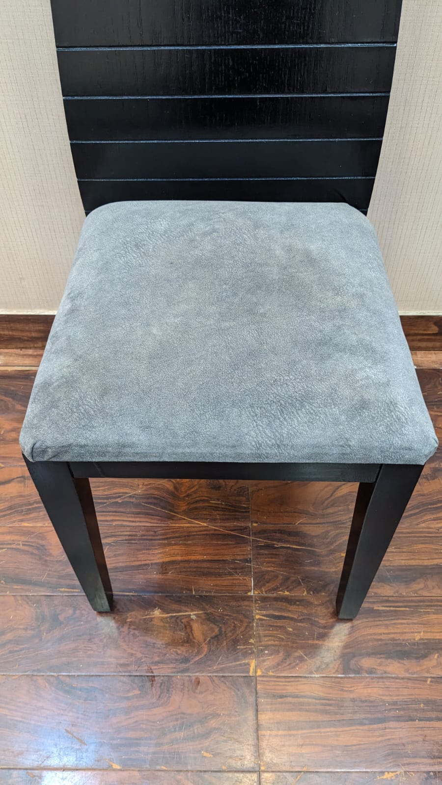 6 Seater Dining Table