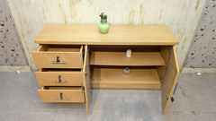 Side Board