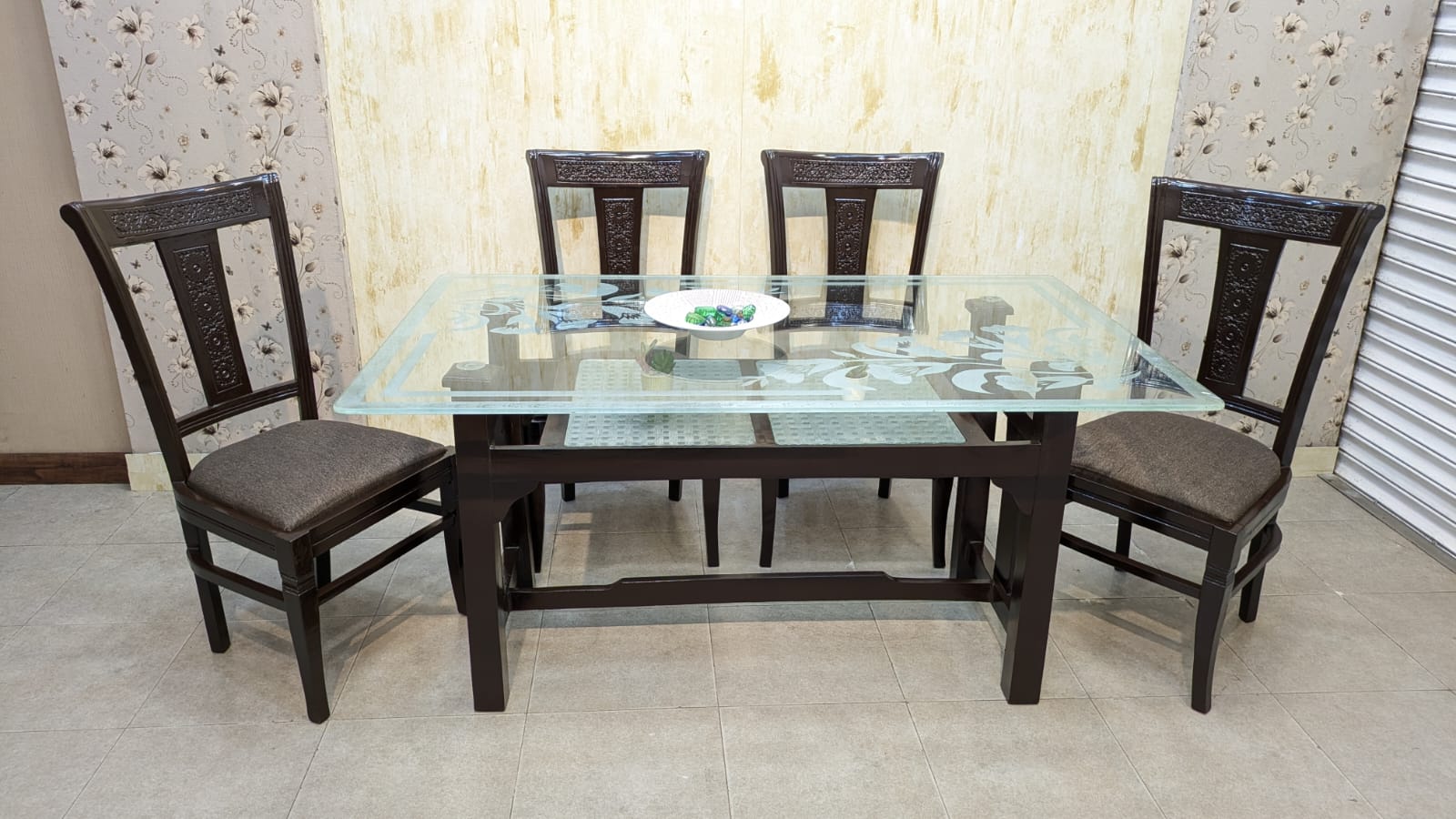6 Seater Dining Table