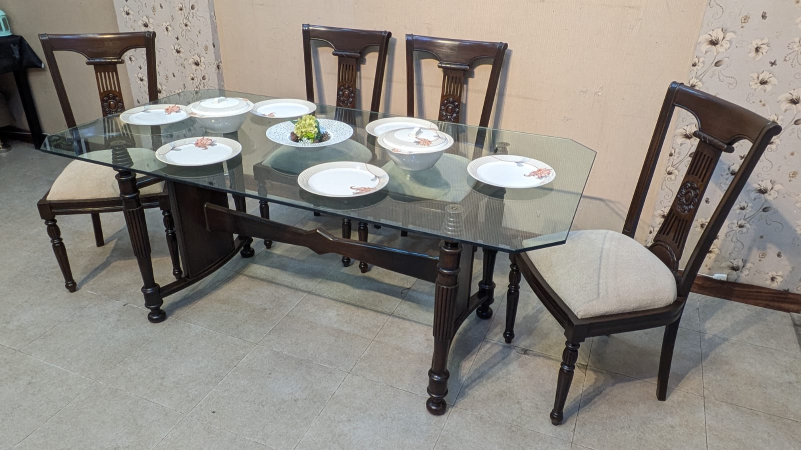 6 Seater Dining Table
