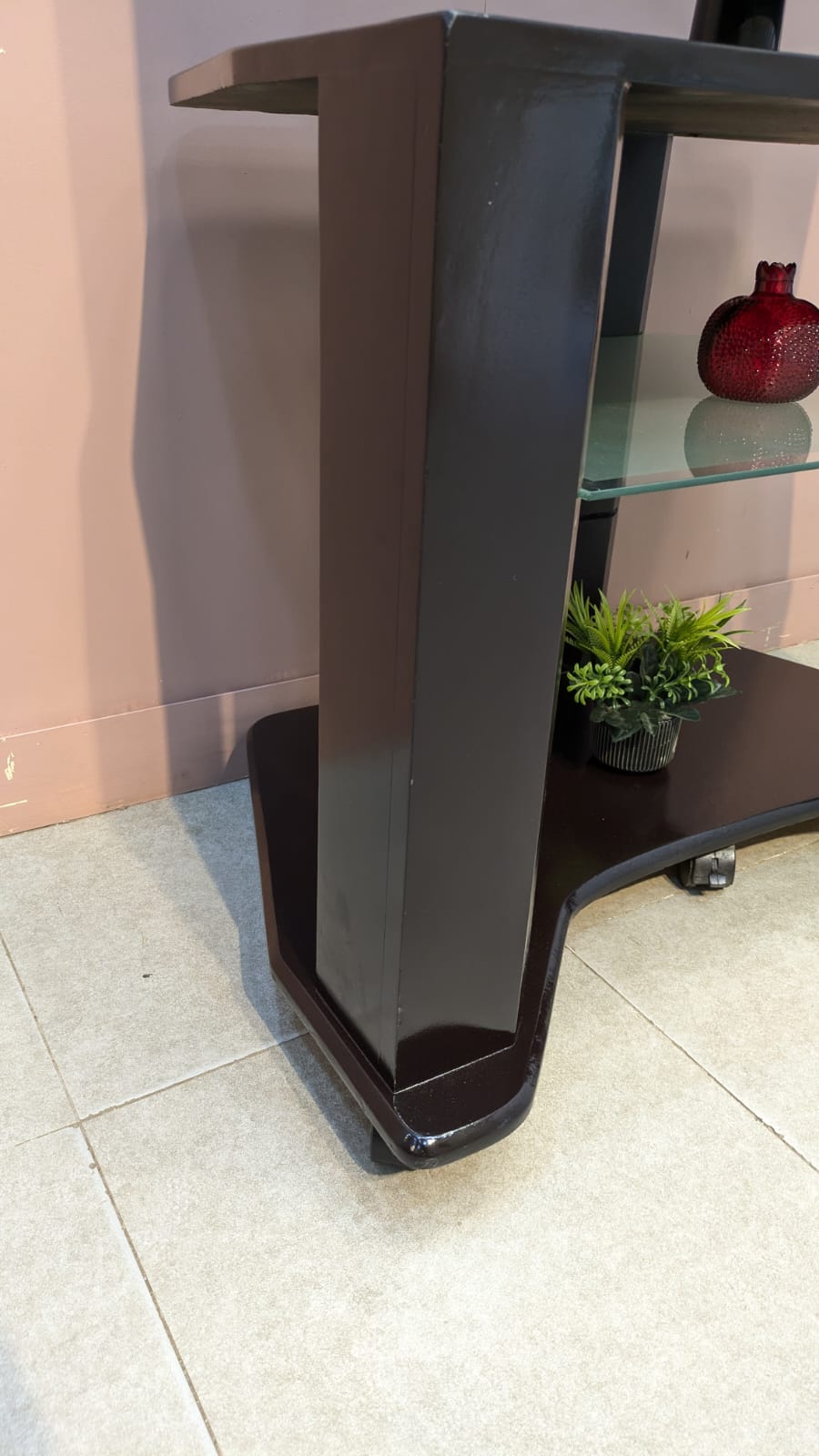 Elegant TV Trolley