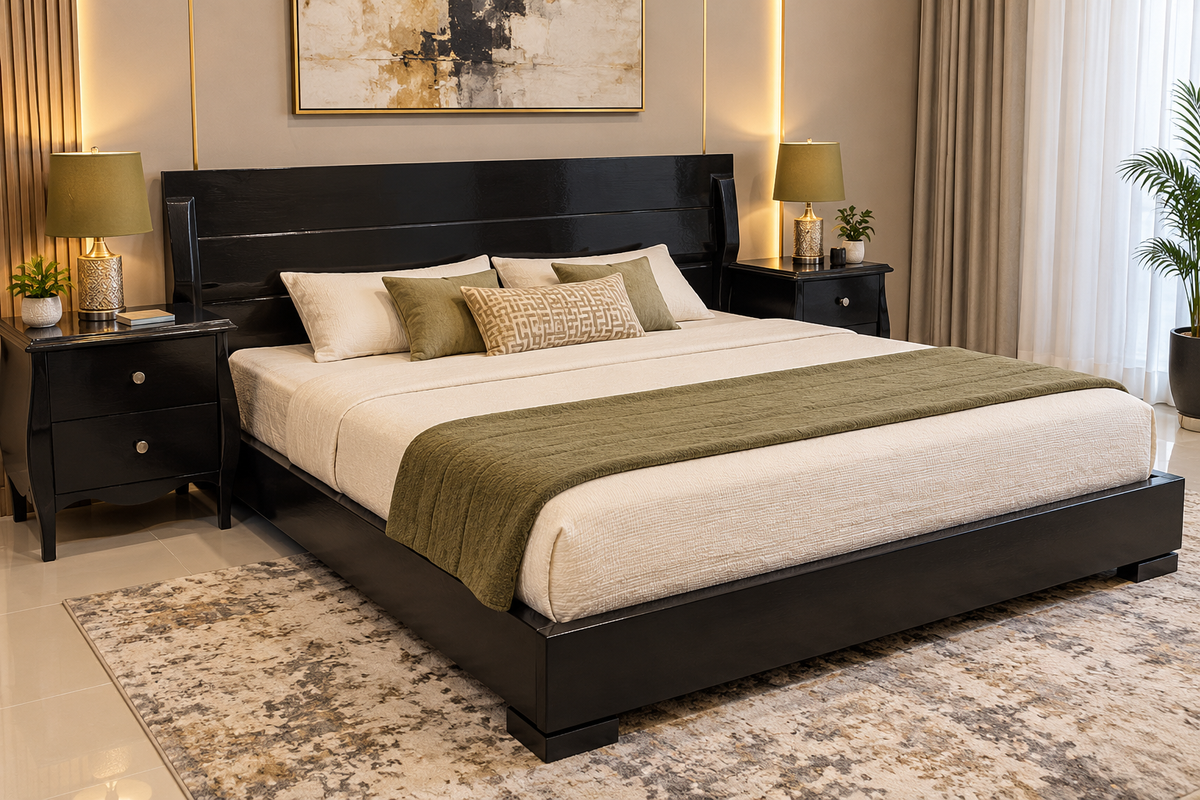 King Size Bed With 2 Side Tables