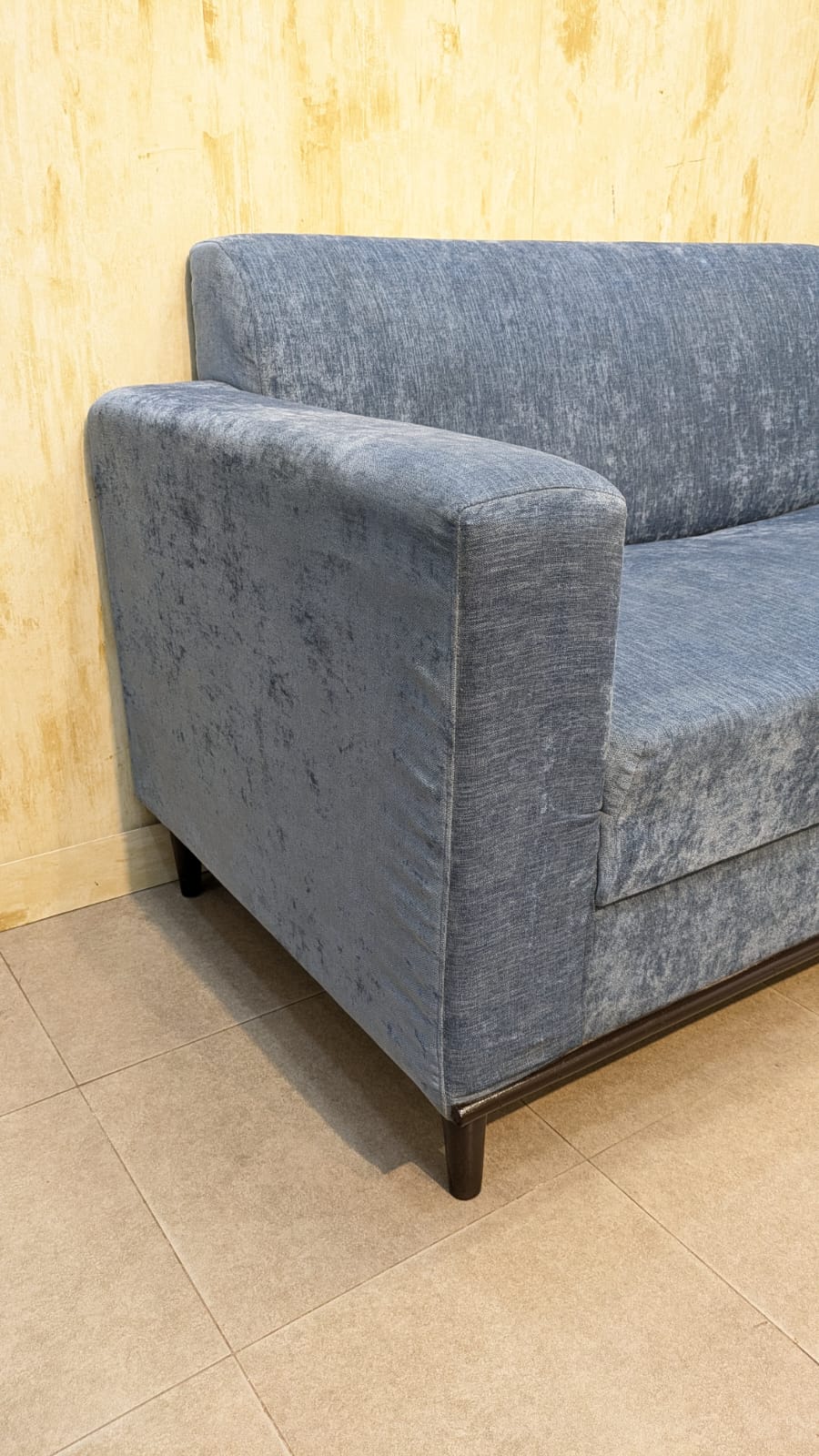 Elegant Design 6 Seater Sofa Set