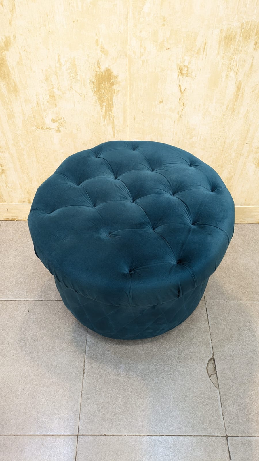 BEAUTIFUL LUXURY OTTOMAN