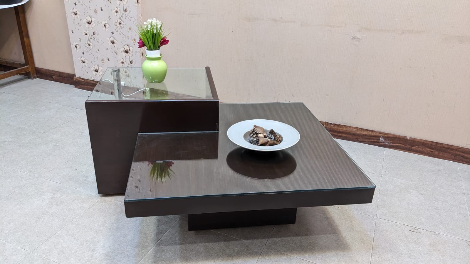 Stylish Center Table