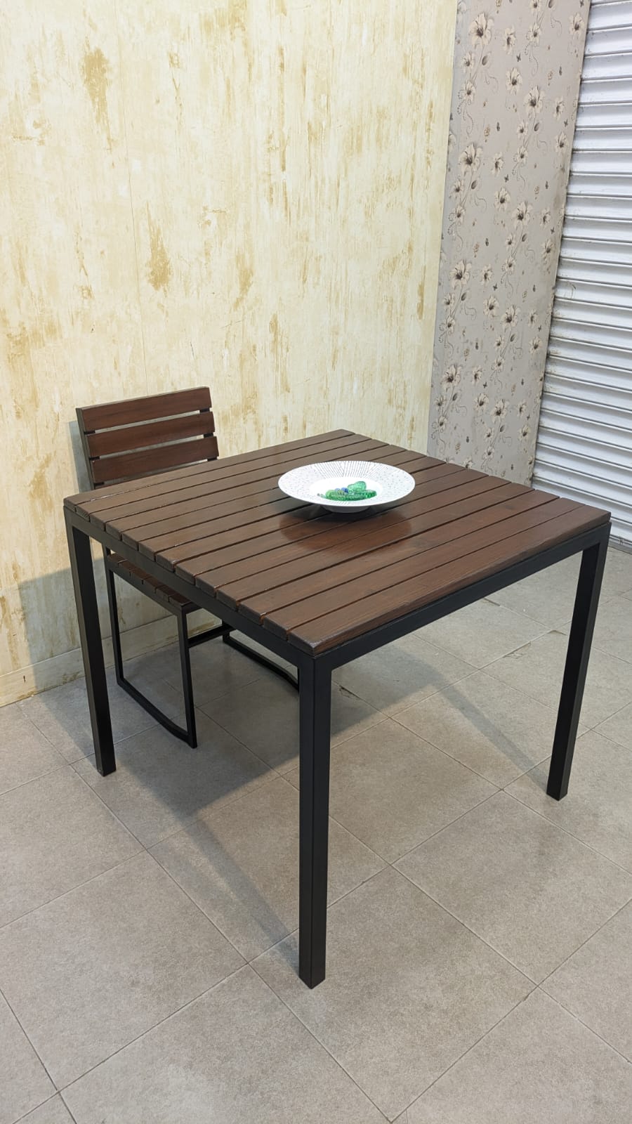 4 Seater Dining Table