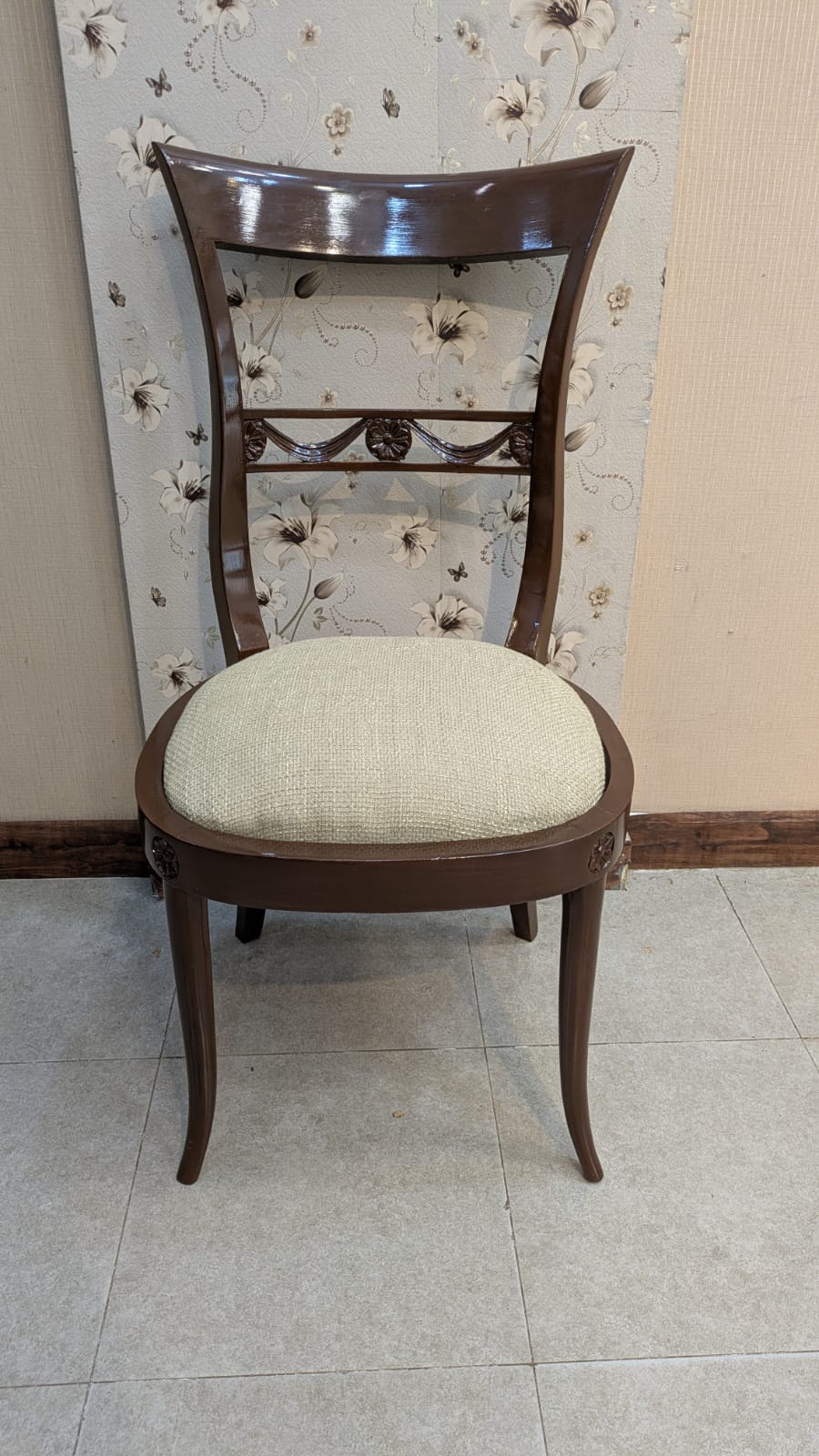 6 Seater Dining Table