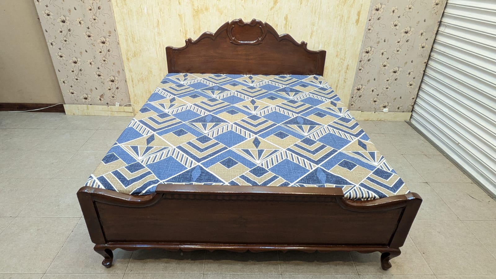 Queen Size Bed