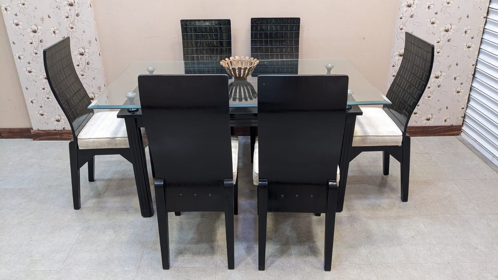 6 Seater Dining Table
