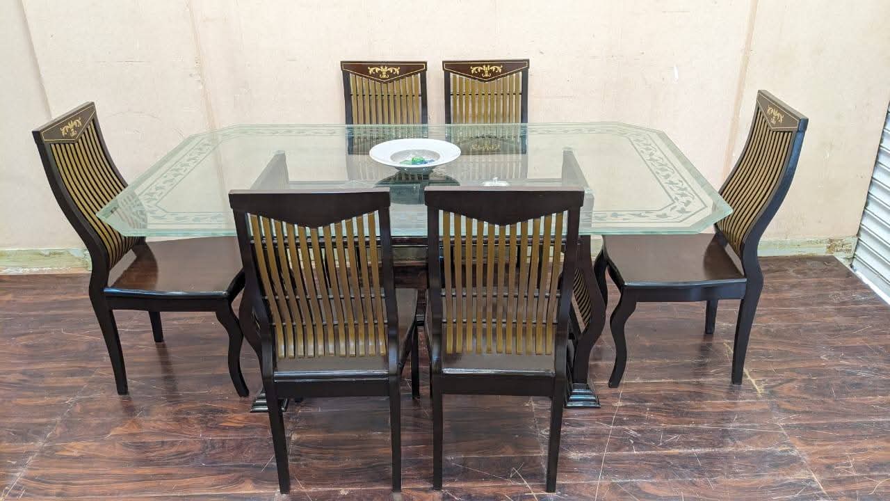 Pure Sheesham Wood 6 Seater Dining Table