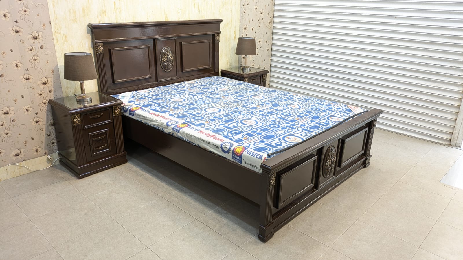 Queen Size Bedroom Set