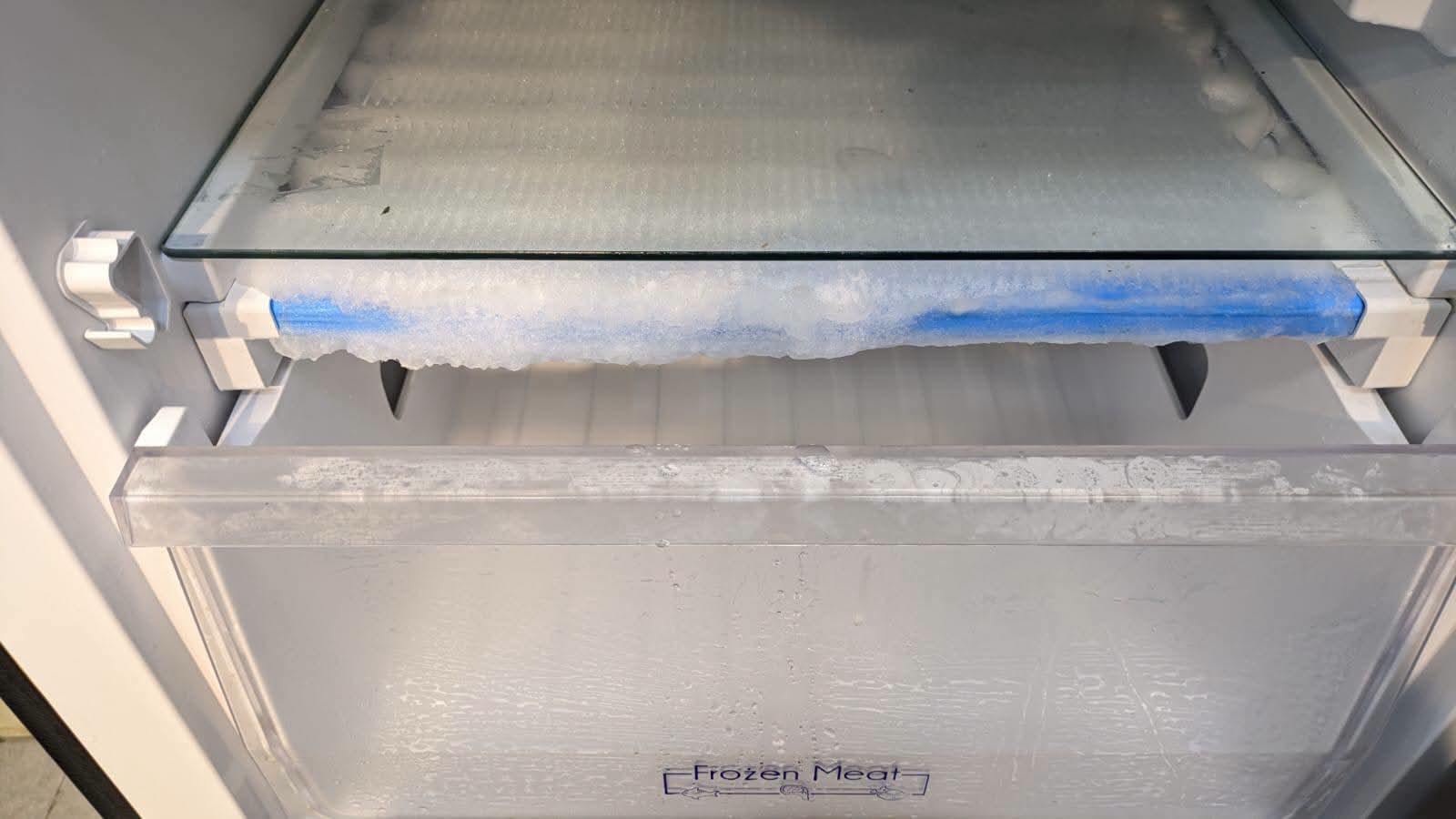 PEL Vertical Freezer