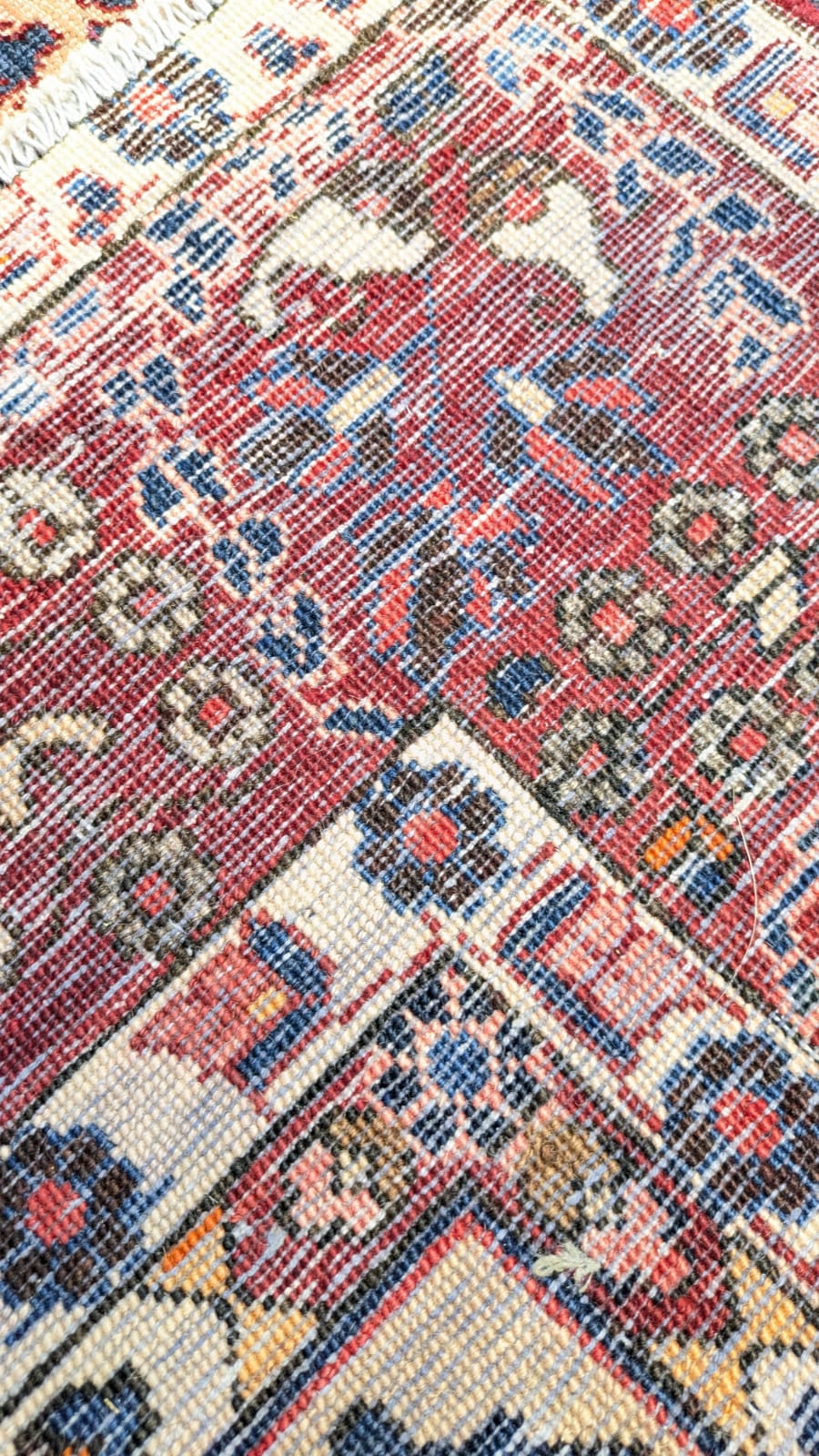 Vintage Bakhtiari Iran Hand Knotted Carpet