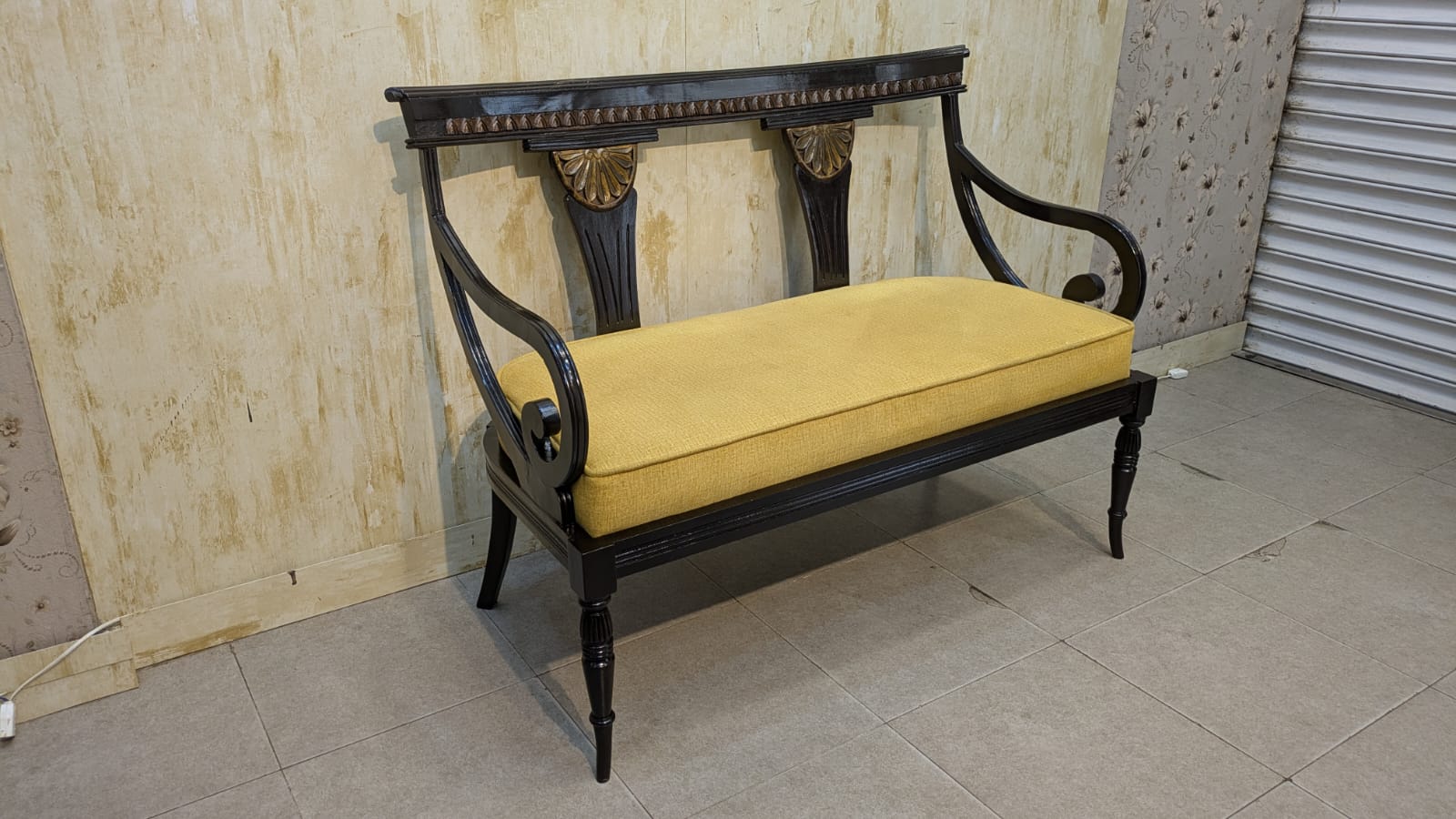 4 Seater Sofa Set