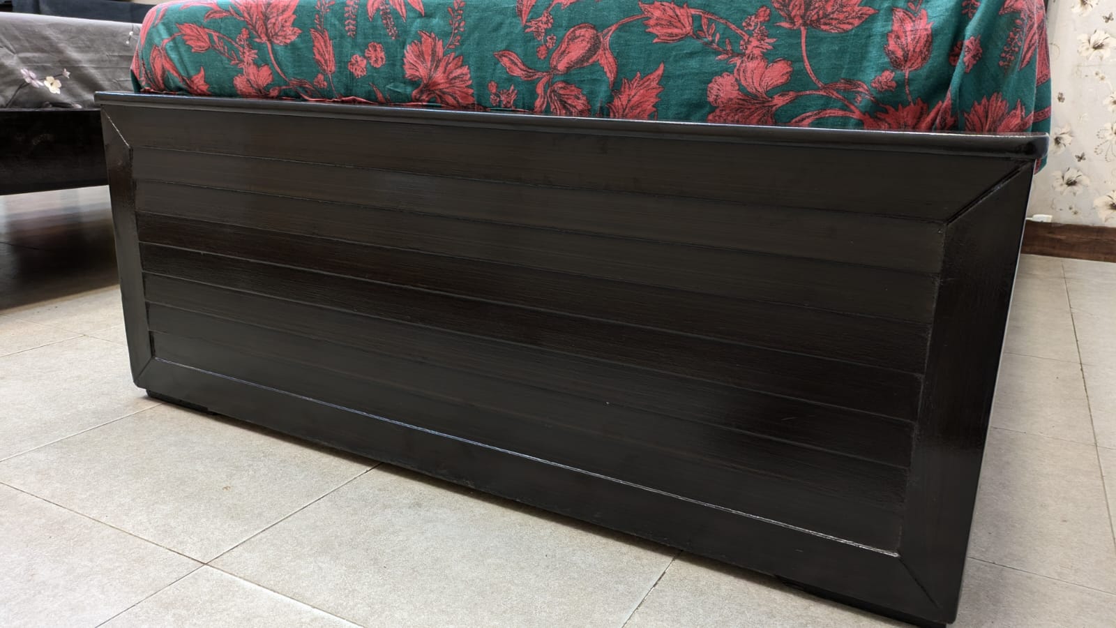 Pair of Single Beds with Dura Comfort Foam Mattresses