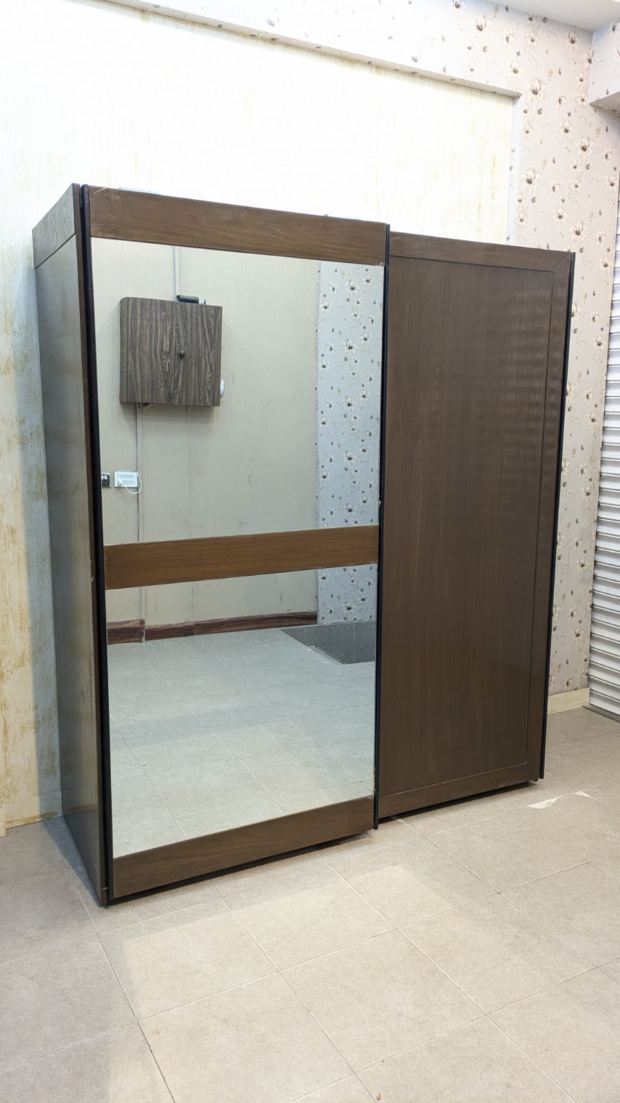 Sliding Door Wardrobe