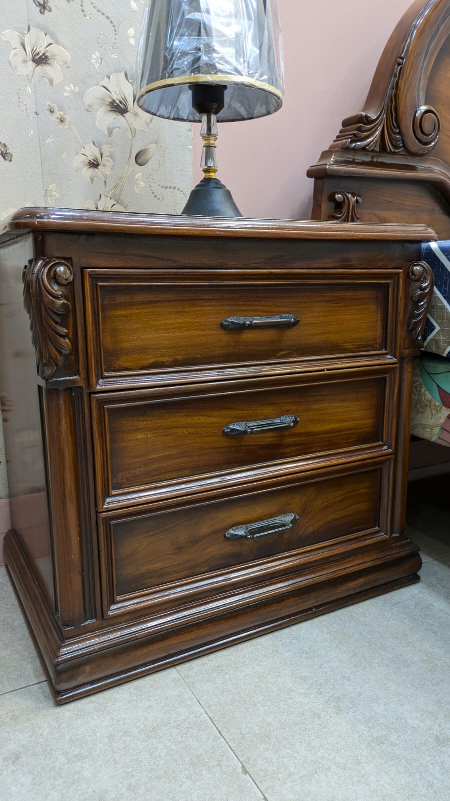Sheesham Wood And Ply King Size Bed Set