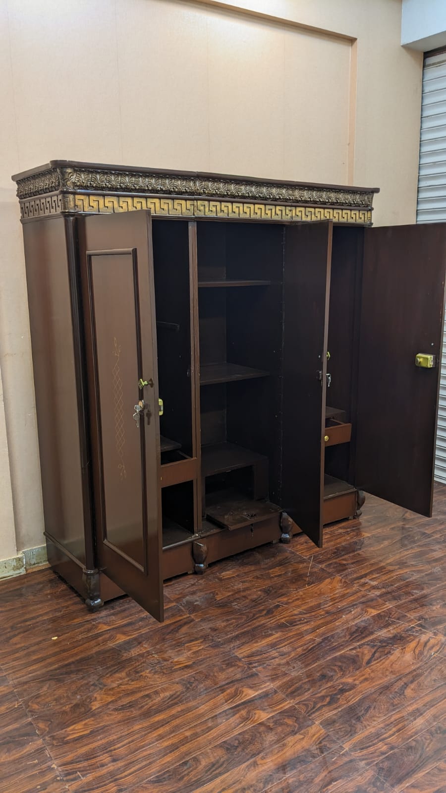 Queen Size Bedroom Set