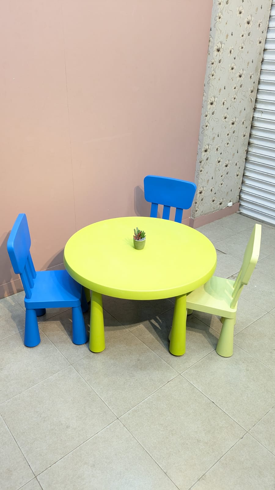 IMPORTED IKEA MAMMUT KIDS TABLE & CHAIRS SET