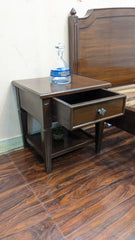 Queen Size Bed With 1 Side Table
