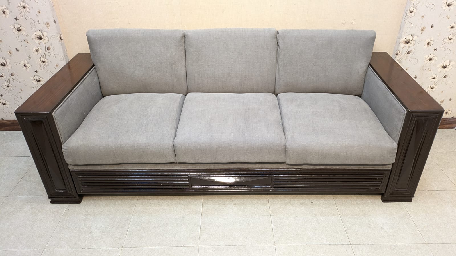 5 Seater Sofa Set