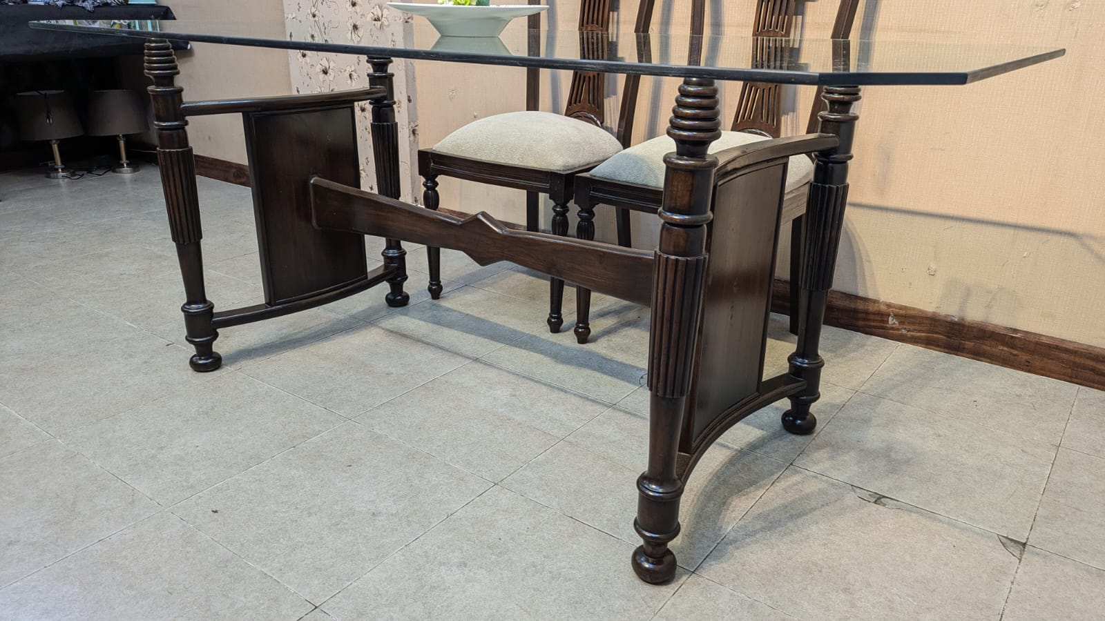 6 Seater Dining Table