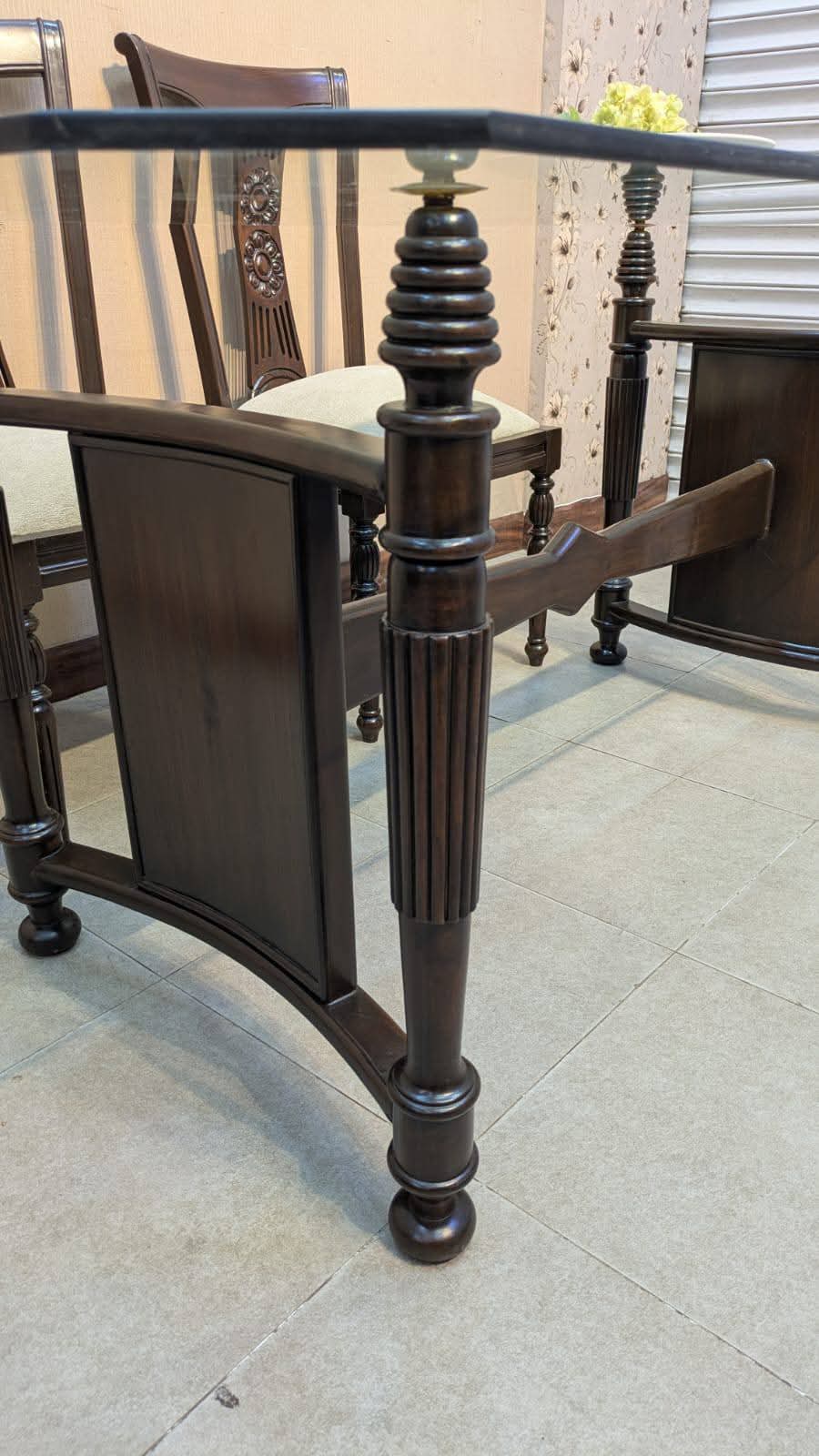 Solid Sheesham Wood 6 Seater Dining Table