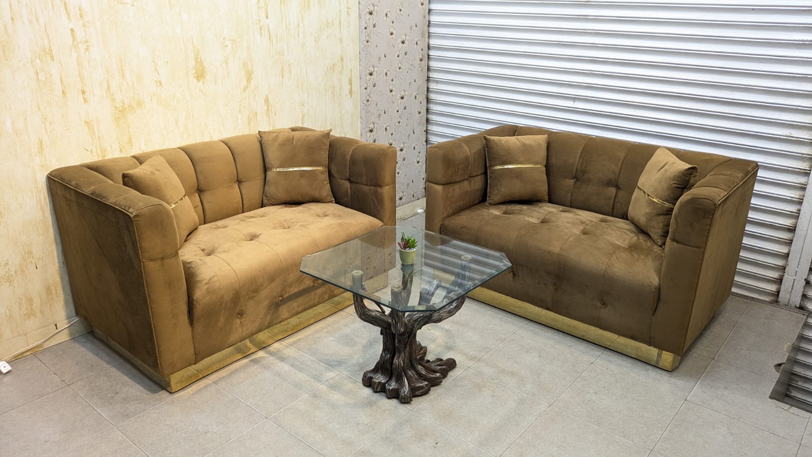 4 seater sofa