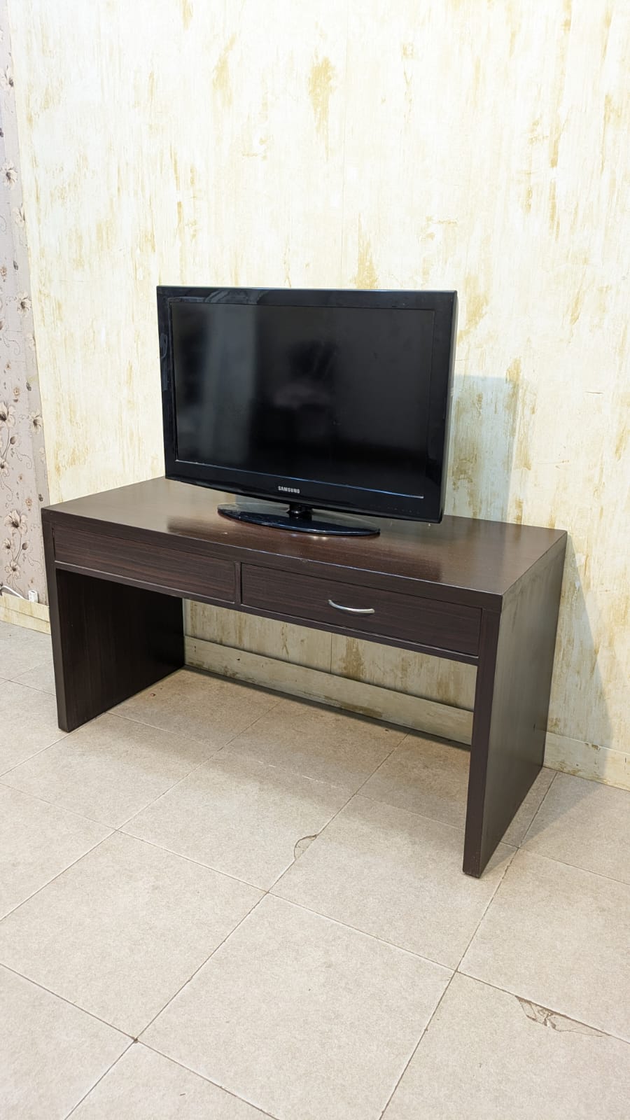 Modern Led unit
