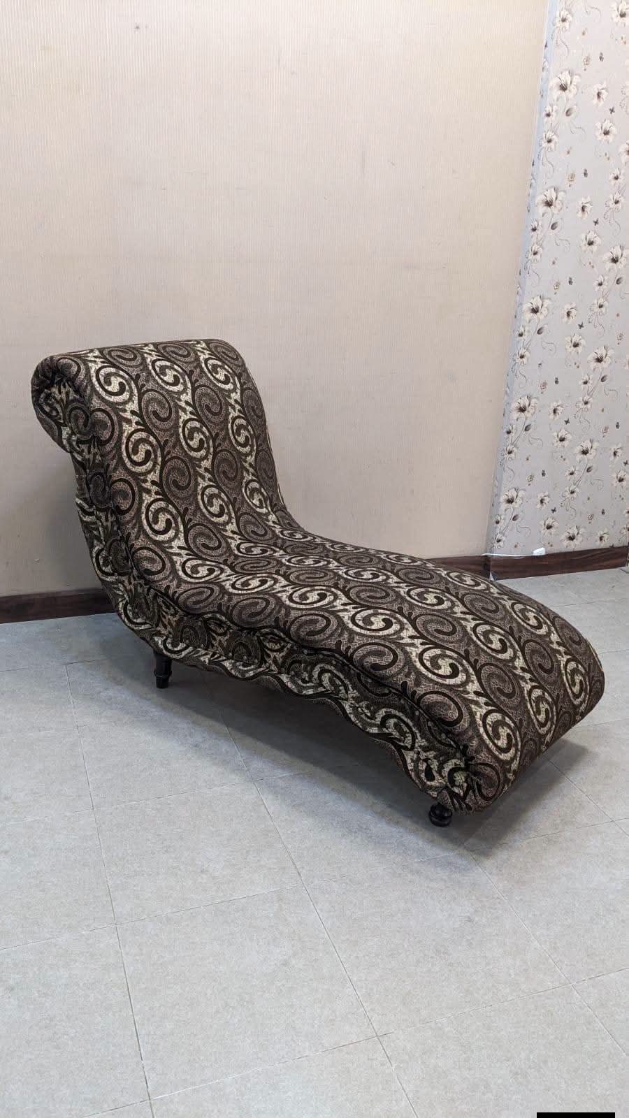 Relaxing Lounge Chair