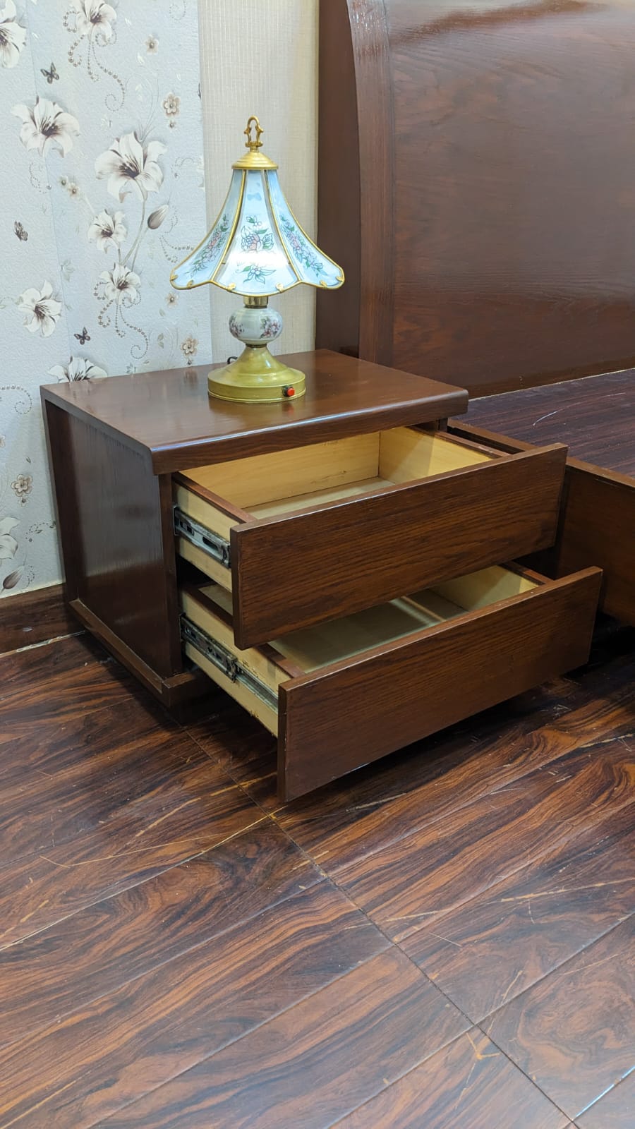 ✨Habitt Cooper ✨ Queen Size Bed Set