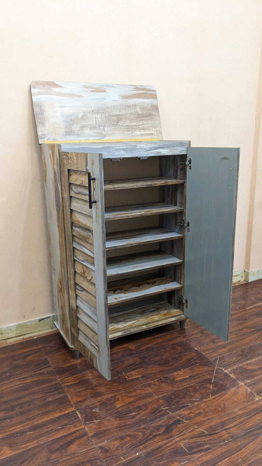 Brand New Shoe Rack