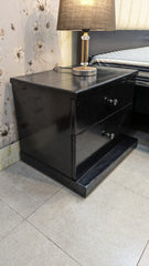 King Size Bed With 2 Side Tables