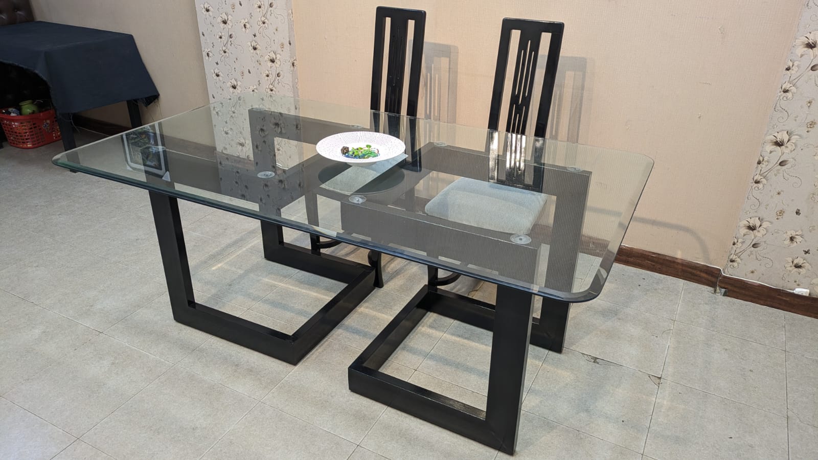 6 Seater Dining Table