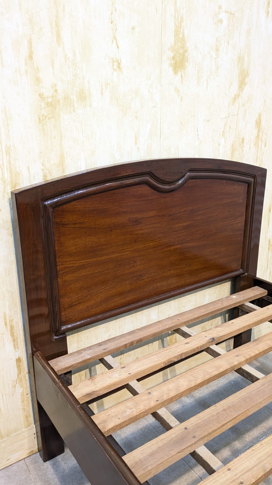 Single bed