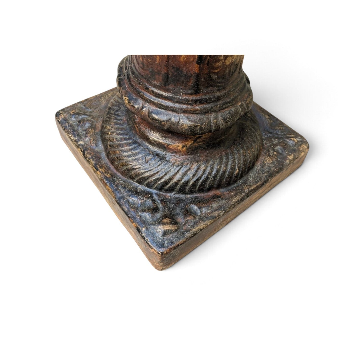 DECORATIVE PEDESTAL WITH VASE