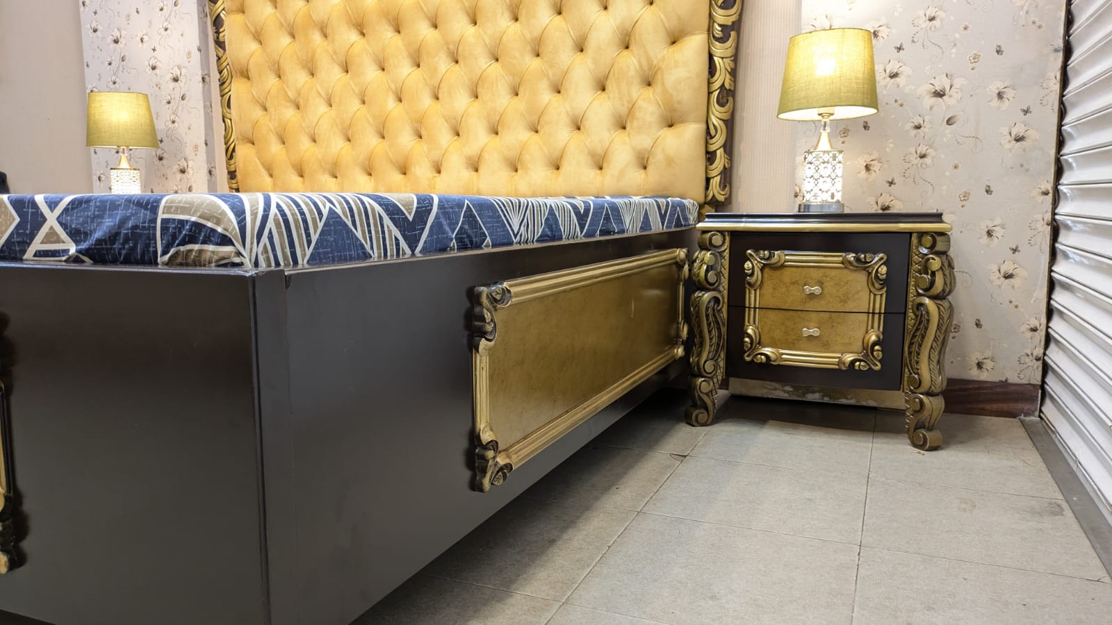 Luxury Design King Size Complete Bedroom Set