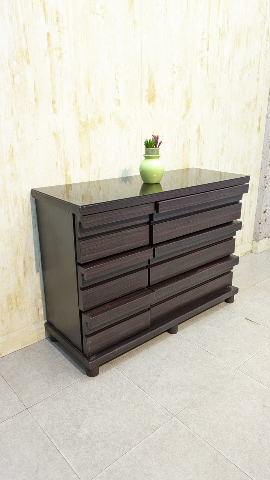 Chester Drawers