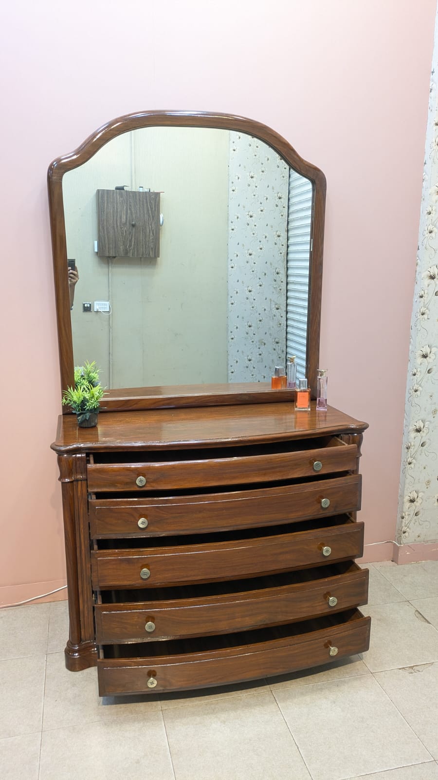 Beautiful Sheesham Wood King Size Bed Set
