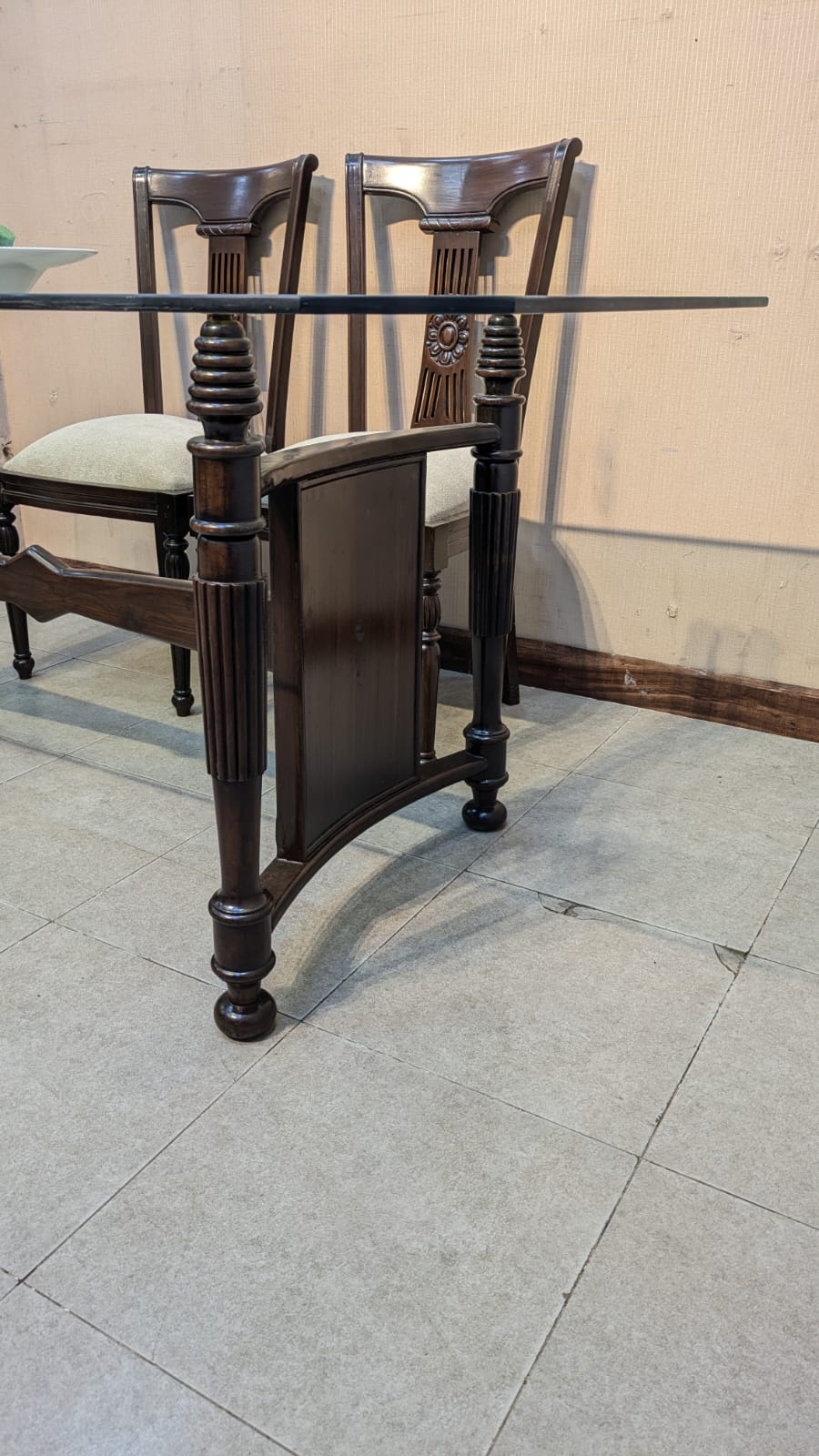 6 Seater Dining Table