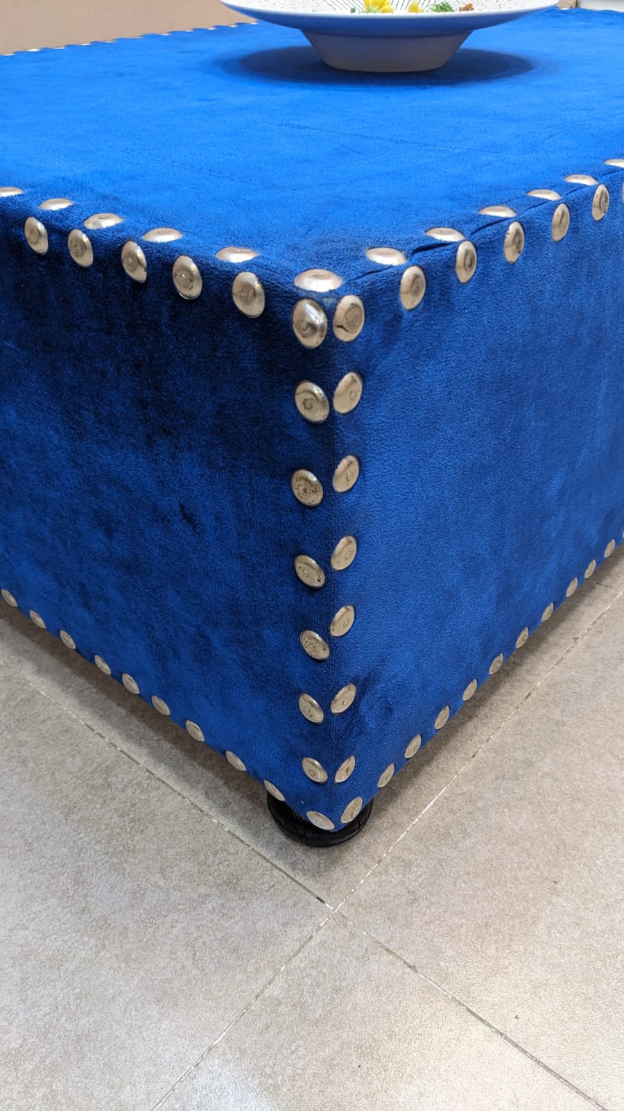 3 Seater Sofa with Center Table