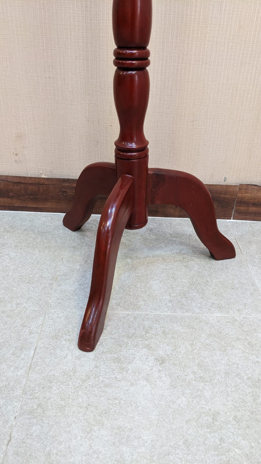 Solid Sheesham Wood Coat Hanger