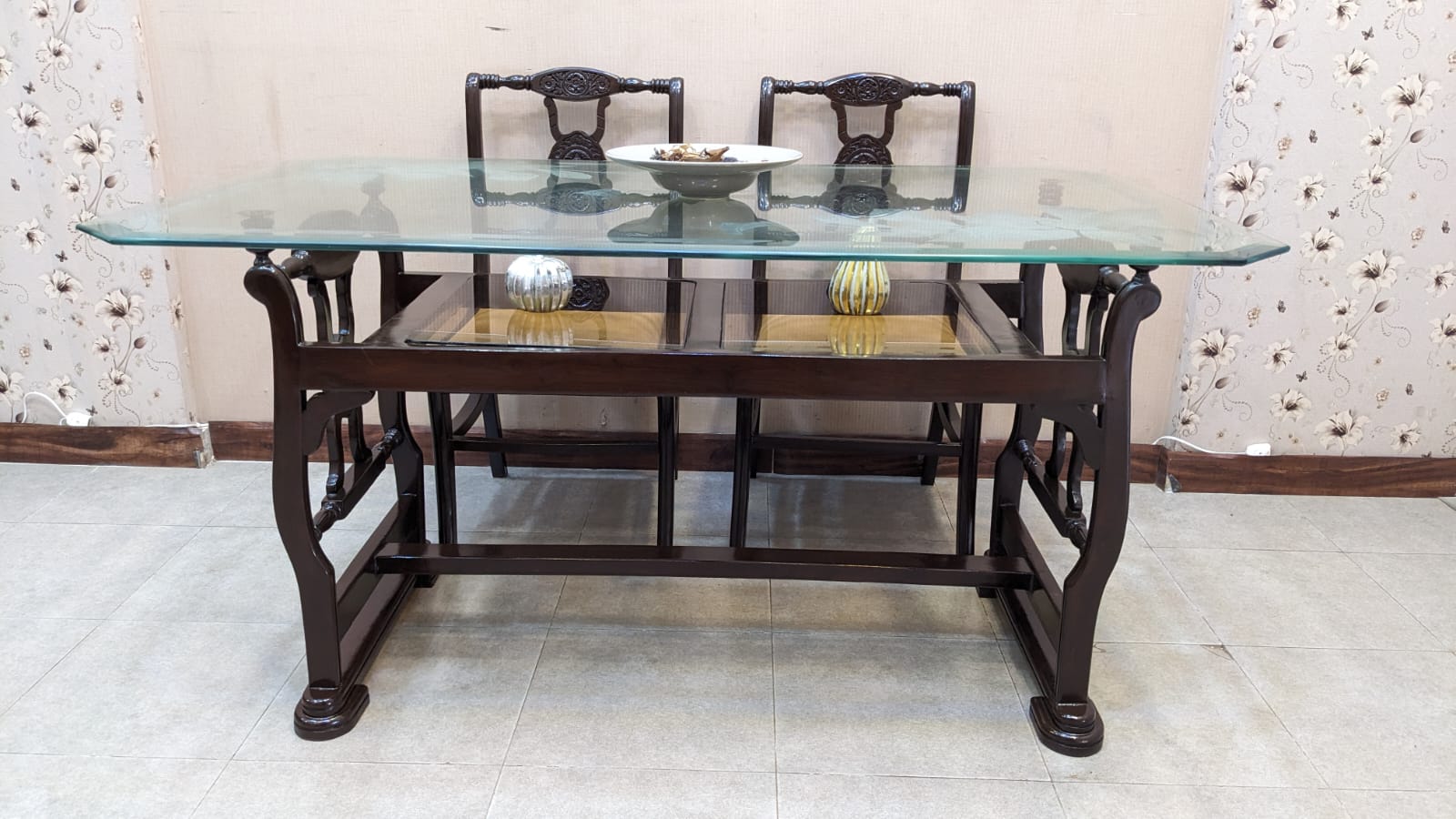 Sheesham Wood 6 Seater Dining Table