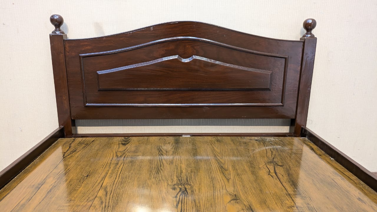 Sheesham wood and Sheesham Ply Single Bed