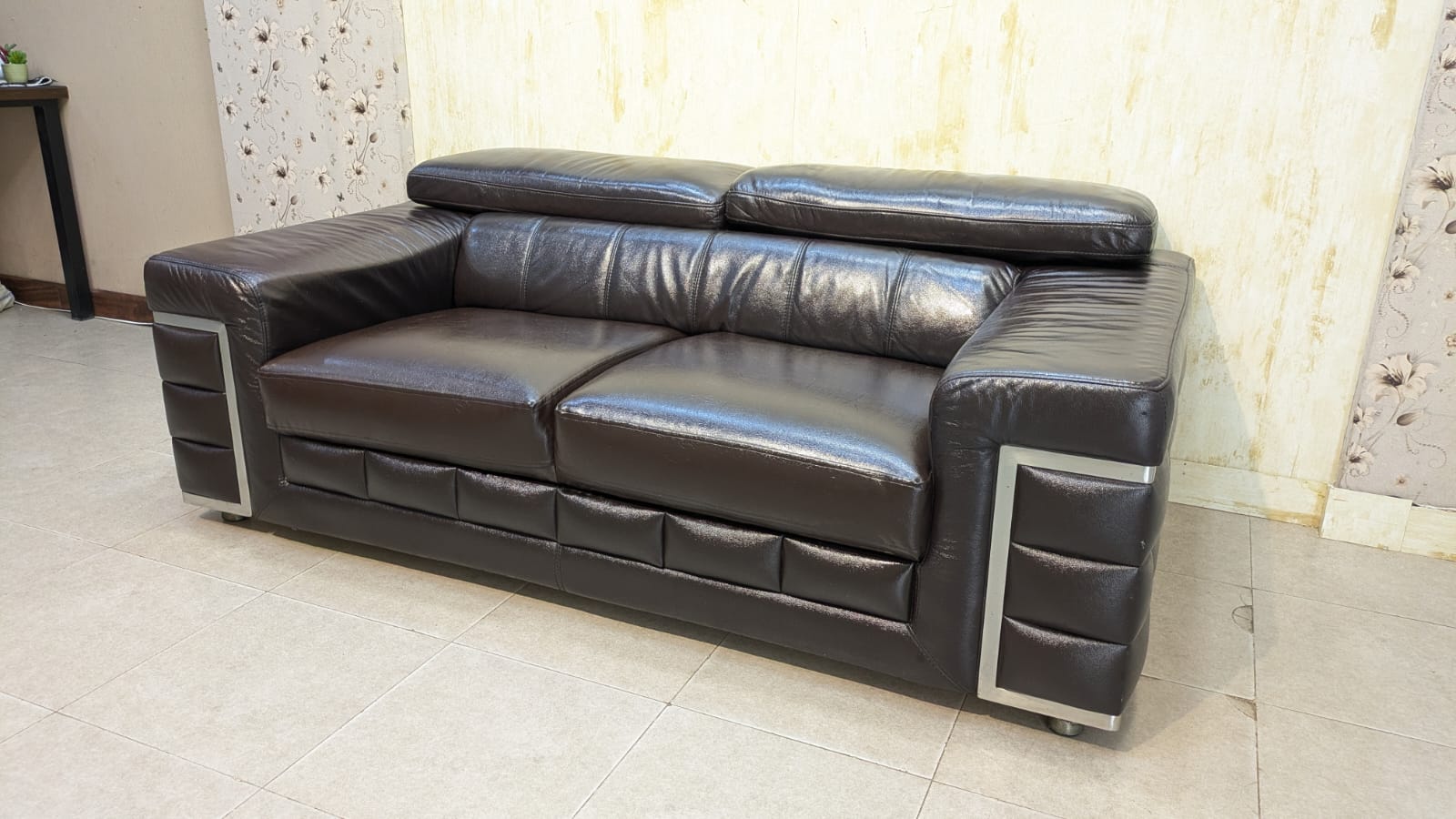 Pantak 2 Seater sofa
