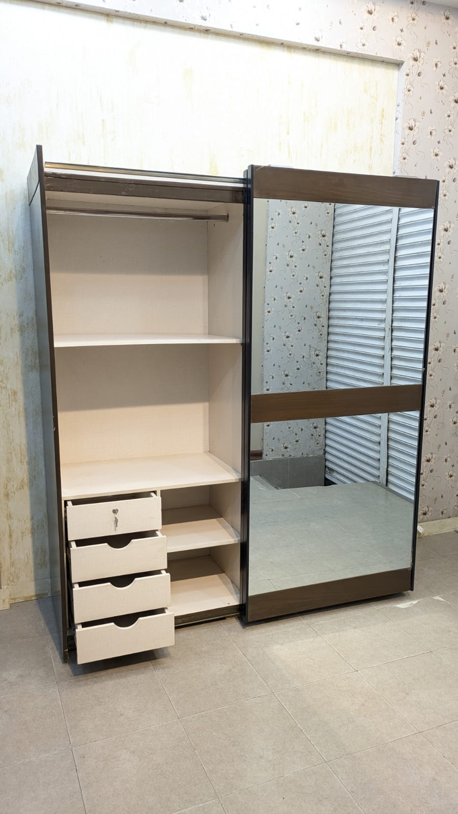 Sliding Door Wardrobe