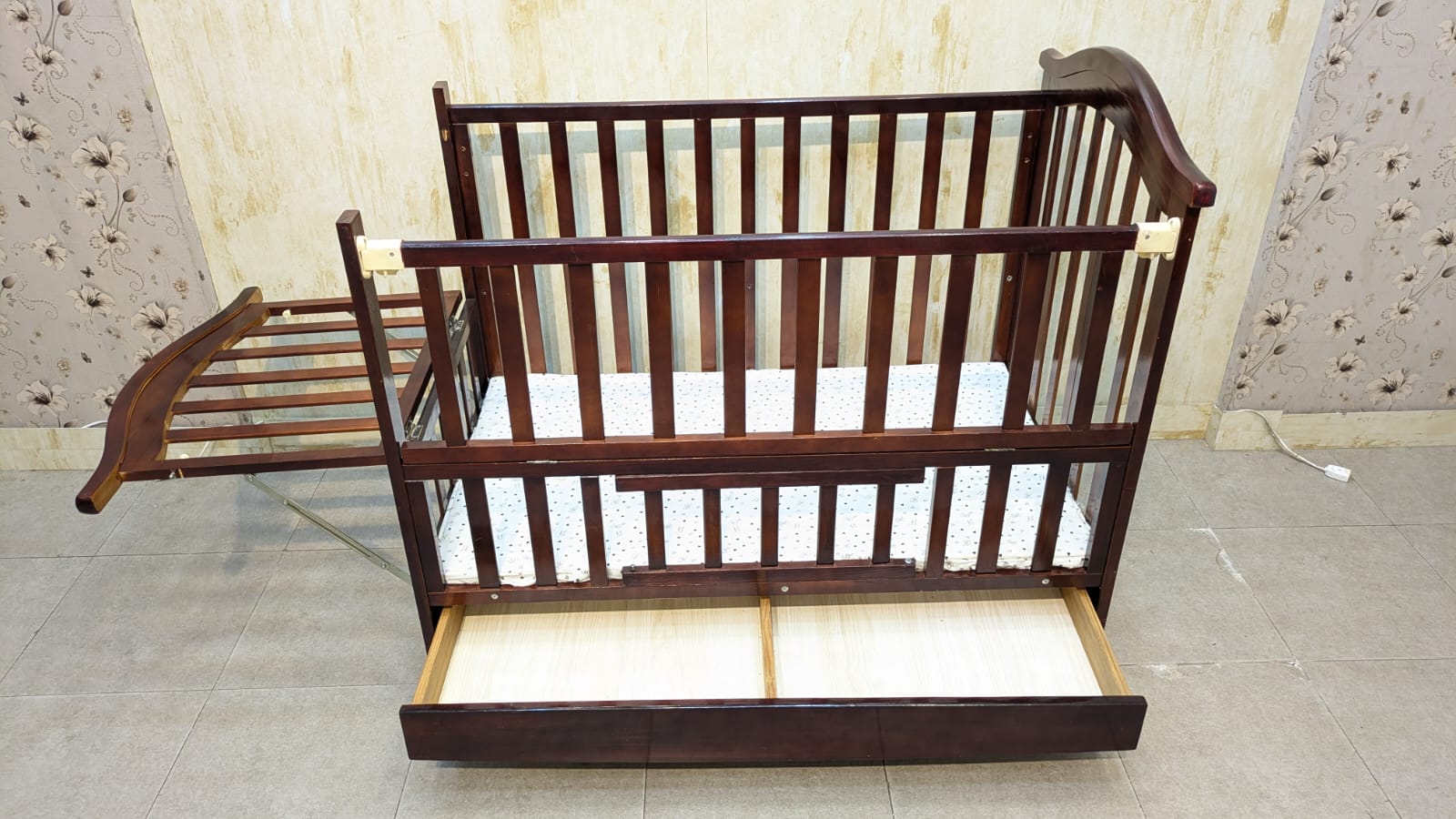 Imported Babies World Baby Cot with Mattress